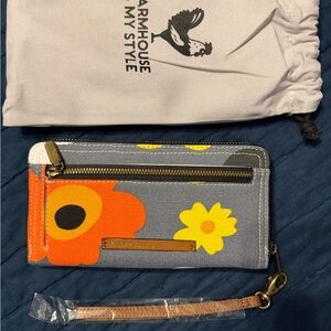 Farmhouse is My Style Summer Blooms Luxe Clutch Wallet Wristlet